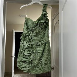 Size 12 light green one shoulder short dress with beautiful detailing